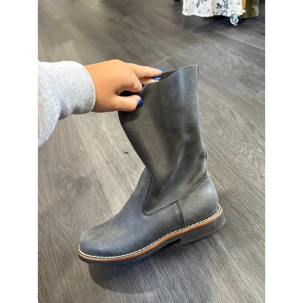 Roots Leather Boots Size 7.5